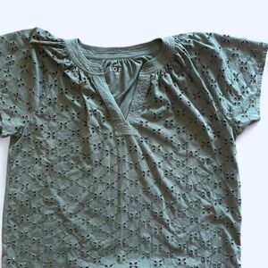 LOFT Women's Olive Eyelet Short Sleeve Top